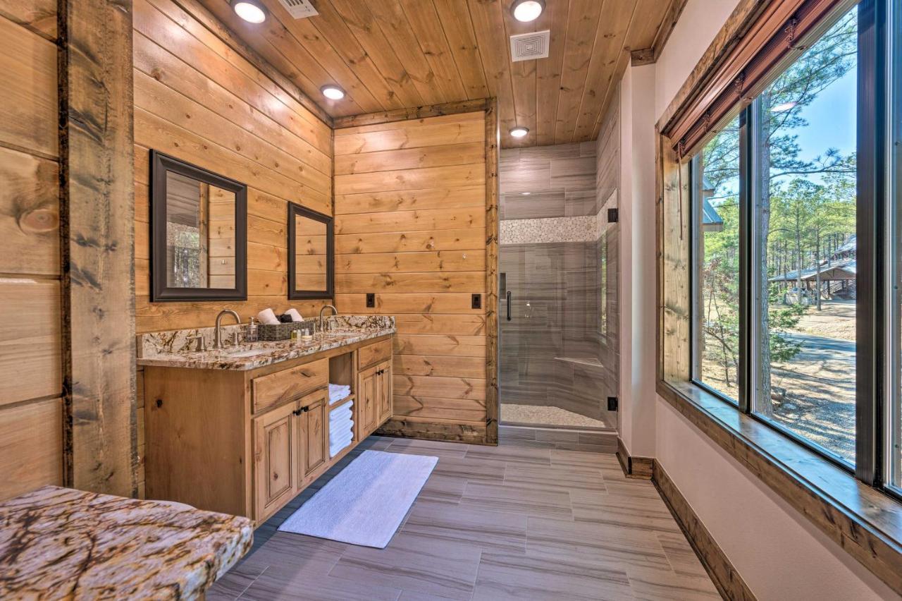 Broken Bow Lazy Dog Lodge With Hot Tub, Pool Table Zewnętrze zdjęcie