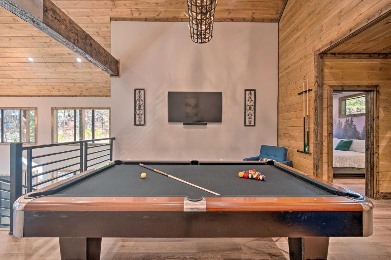 Broken Bow Lazy Dog Lodge With Hot Tub, Pool Table Zewnętrze zdjęcie